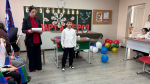 В школах Избербаша продолжают открываться Парты Героев