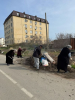 Несколько тысяч избербашцев вышли на общегородской субботник