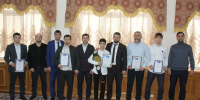 Глава Избербаша вручил награды чемпионам и призерам международных и всероссийских соревнований - Избербаш-инфо